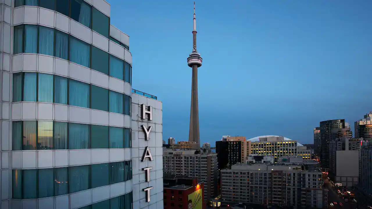 Hyatt-Regency-Toronto-Exterior