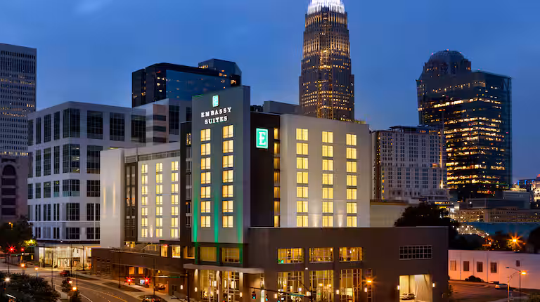 Embassy Suites Charlotte Uptown