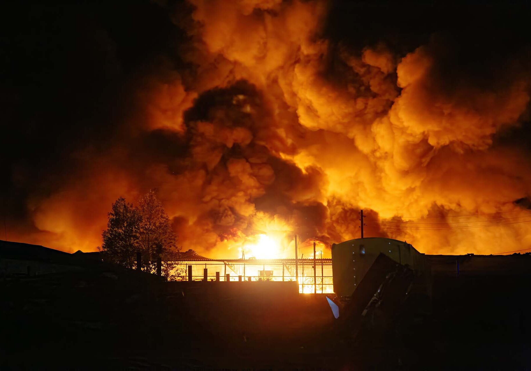 03_iStock-burning building