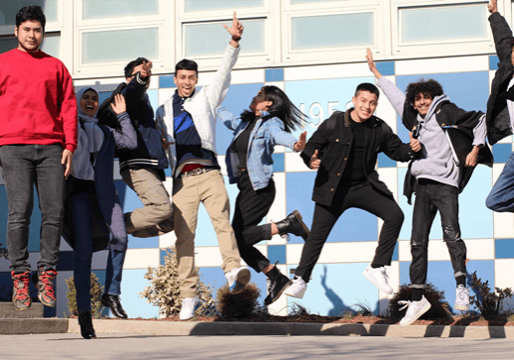 042224_scholarshipsgroup