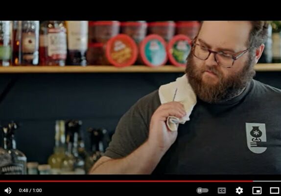 Bar Video