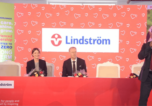111323_lindstromindiaopening