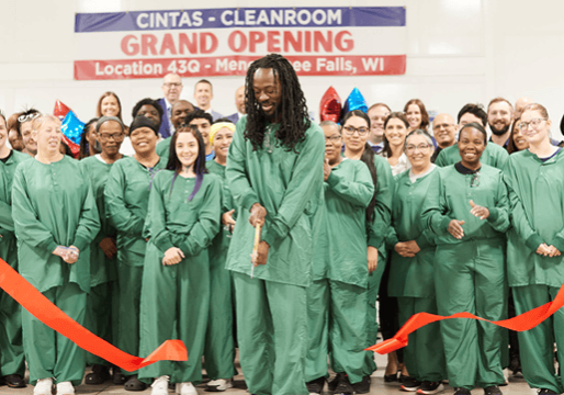 112023_cintasmenomoneefallscleanroom