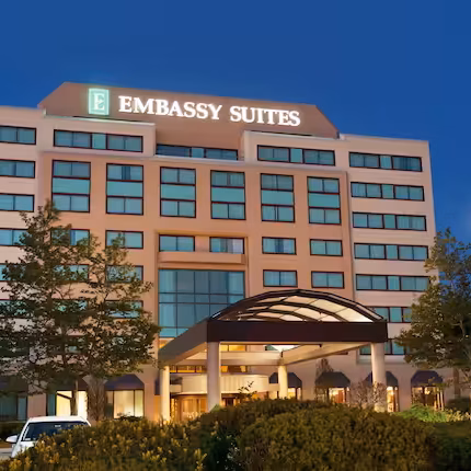 embassy-suites-boston-waltham-exterior embassy-suites-boston-waltham-exterior